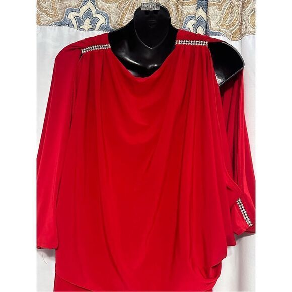 Beautiful NEW WITH TAGS 1990s Cache Red Satin Batwing Cutout Draped Dress XS - Picture 10 of 11